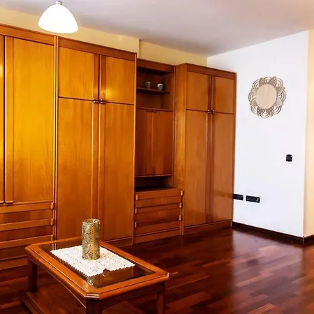 Salsalitre-gara Apartment